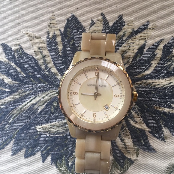 Authentic Michael Kors watch - Picture 4 of 8